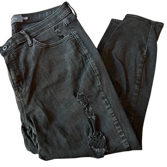 Torrid Black Sky High Skinny distressed Jeans 18s - Picture 1 of 9